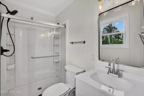 Bath - 145 Ash Ct, Hubert, NC 28539 photo 1 of 2