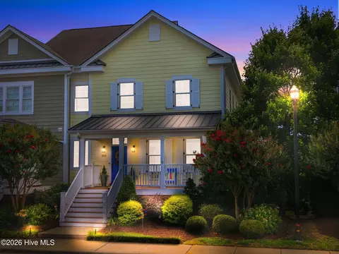 203 S Academy St, Washington, NC 27889