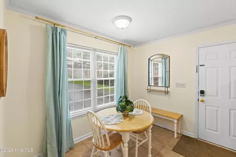 Dining - 415 Bristol Rd, Martinez, GA 30907 photo 3 of 3