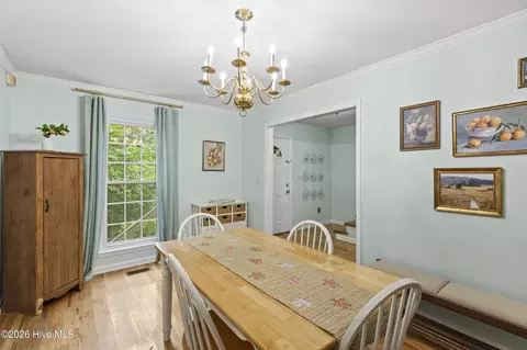 Dining - 415 Bristol Rd, Martinez, GA 30907 photo 2 of 3