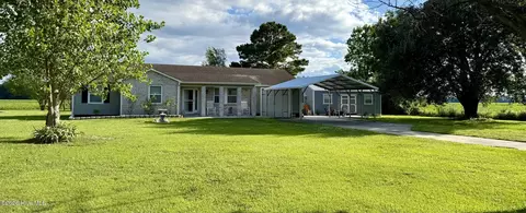 4933 White Oak River Rd, Maysville, NC 28555