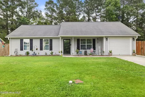 204 Palamino Trl, Jacksonville, NC 28546
