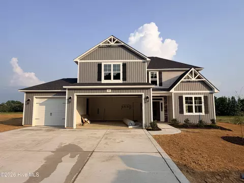 59 Kizzy Dr, Selma, NC 27576