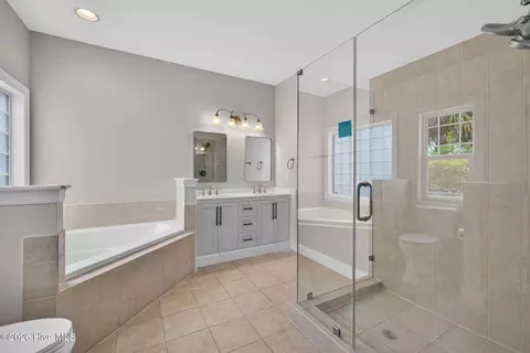 Bath - 105 Phoebee Ct, Hampstead, NC 28443 photo 1 of 5