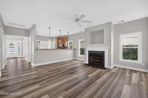 Living - 105 Phoebee Ct, Hampstead, NC 28443 photo 2 of 6