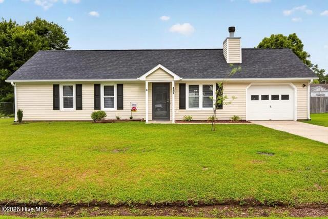 415 Cottonwood Ct, Havelock, NC 28532
