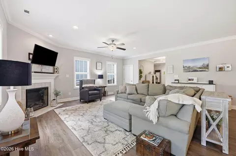 Living - 120 Adams Cir, Pinehurst, NC 28374 photo 1 of 2