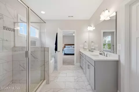 Bath - 120 Adams Cir, Pinehurst, NC 28374 photo 1 of 4
