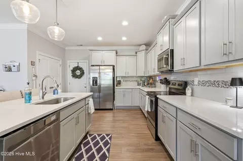 Kitchen - 120 Adams Cir, Pinehurst, NC 28374 photo 4 of 5