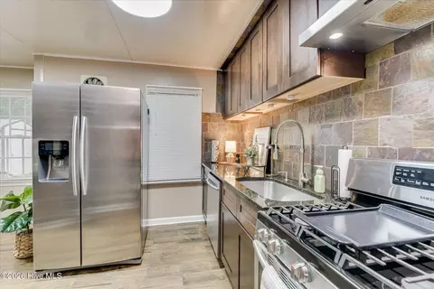 Kitchen - 531 Carr St, Augusta, GA 30904 photo 1 of 4