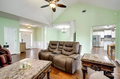 Entry Way - 3961 Cheyenne Trl, Martinez, GA 30907 photo 3 of 4