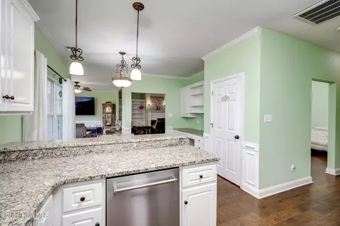 Kitchen - 3961 Cheyenne Trl, Martinez, GA 30907 photo 4 of 4