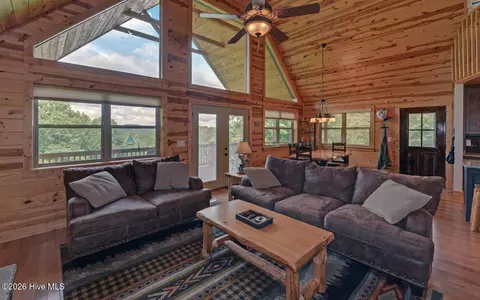 68 Strutters Trl, Murphy, NC 28906 photo 3