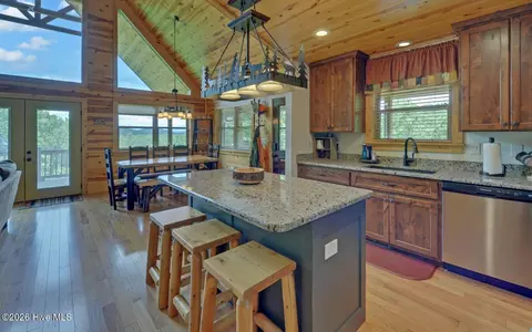 68 Strutters Trl, Murphy, NC 28906 photo 5