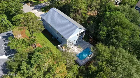 405 Emerald Landing Dr, Emerald Isle, NC 28594