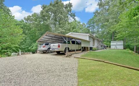 Exterior - 120 Covington Cv, Murphy, NC 28906 photo 9 of 18