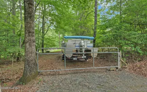 Exterior - 120 Covington Cv, Murphy, NC 28906 photo 10 of 18
