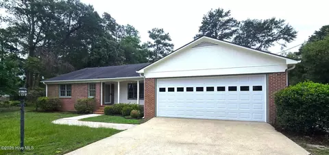 6974 River Rd, Washington, NC 27889