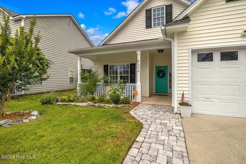 6602 Dorrington Dr, Wilmington, NC 28412
