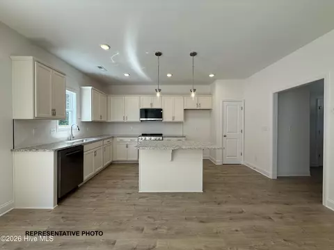 151 Cordgrass Ct, Smithfield, NC 27577 photo 2
