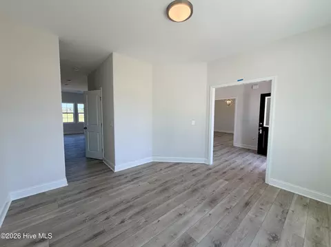 Living - 760 Aria Ln, Hubert, NC 28539 photo 2 of 5