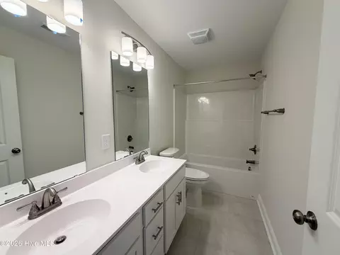Bath - 760 Aria Ln, Hubert, NC 28539 photo 2 of 2