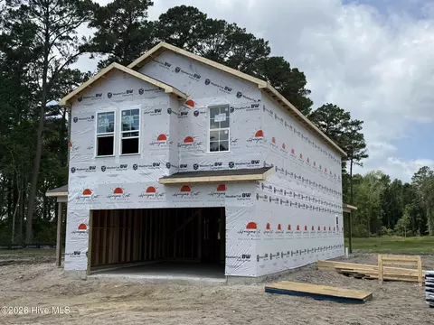 709 Homestead Acres Ln, Maysville, NC 28555