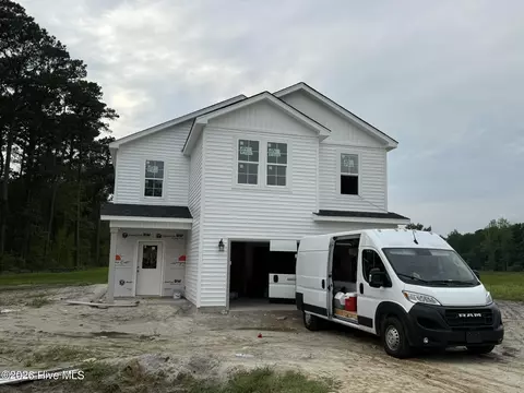 709 Homestead Acres Ln, Maysville, NC 28555