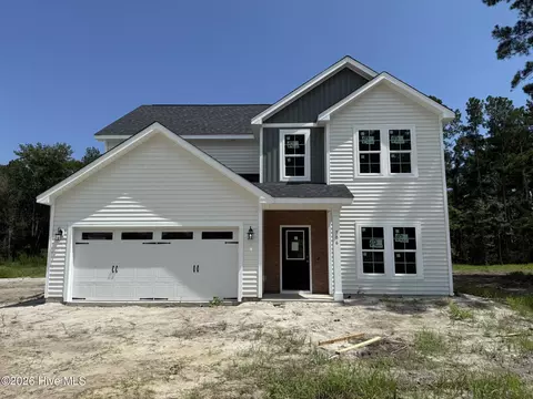 706 Homestead Acres Ln, Maysville, NC 28555