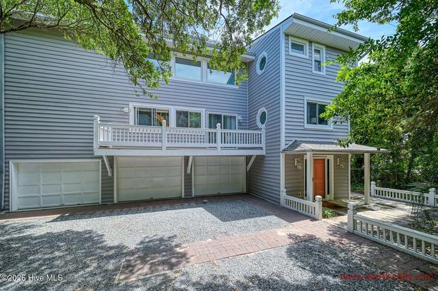 126 Channel Bnd, Surf City, NC 28445