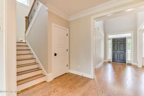 Entry Way - 702 Nuttall St, Evans, GA 30809 photo 5 of 11