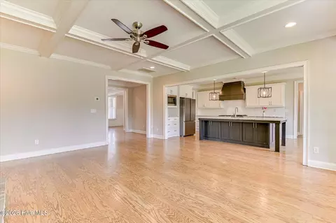 Living - 702 Nuttall St, Evans, GA 30809 photo 3 of 4