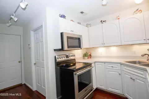 Kitchen - 320 Hiscott Ln, Pinehurst, NC 28374 photo 1 of 5