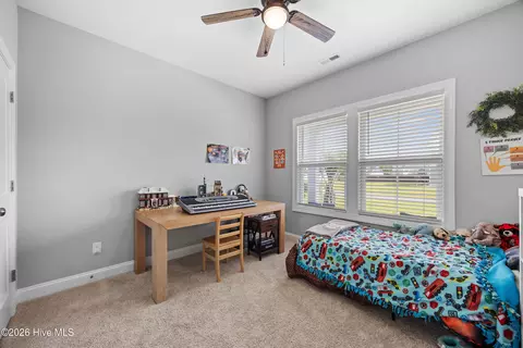 Bedroom - 274 Langston Rd, Hampstead, NC 28443 photo 6 of 7