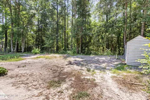 Exterior - 180 Quails Cv, Hampstead, NC 28443 photo 11 of 14
