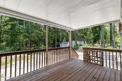 Exterior - 180 Quails Cv, Hampstead, NC 28443 photo 8 of 14