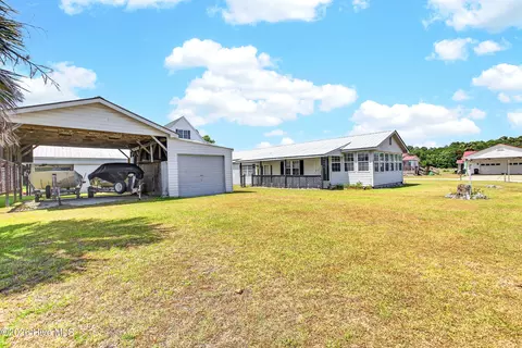Exterior - 100 Crews Ln, Hubert, NC 28539 photo 10 of 10