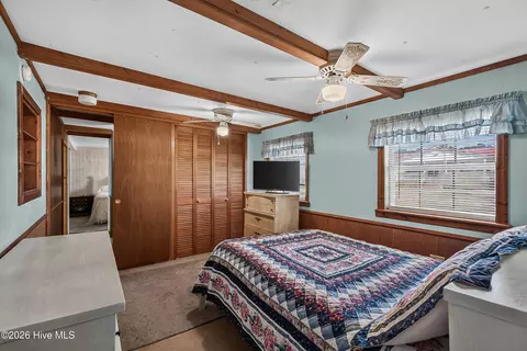 Bedroom - 100 Crews Ln, Hubert, NC 28539 photo 5 of 7