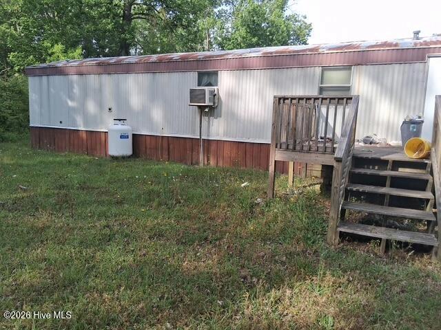 220 Holmes Pond Rd, Johnston, SC 29832