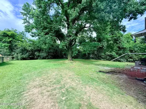 Exterior - 2005 Chester Ave, Augusta, GA 30906 photo 2 of 4