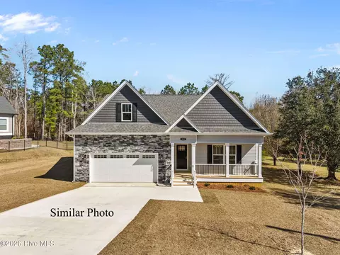 234 E Ivybridge Dr, Hubert, NC 28539