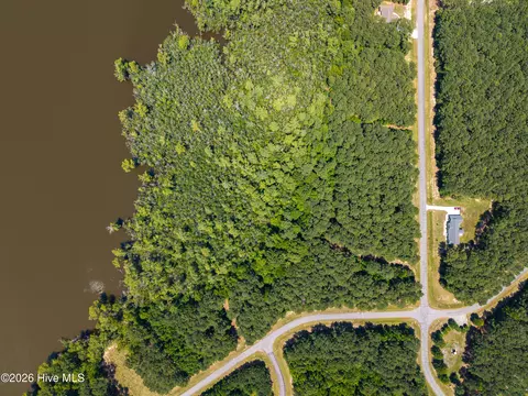 405 Riversound Dr, Edenton, NC 27932