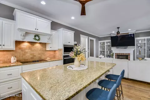 Kitchen - 624 Cavanaugh Way, Evans, GA 30809 photo 6 of 6
