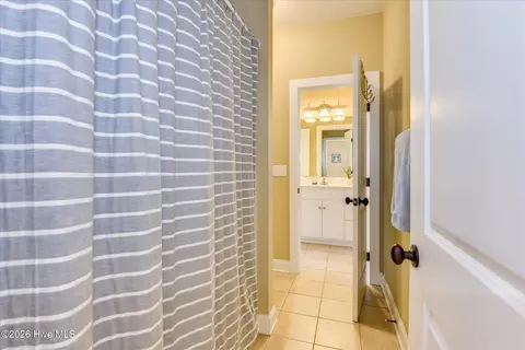 Bath - 624 Cavanaugh Way, Evans, GA 30809 photo 5 of 7