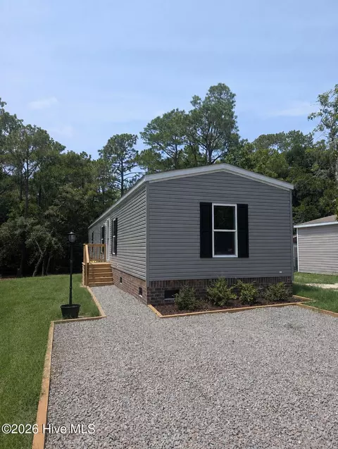 3527 Tarpon Ct SE, Bolivia, NC 28422