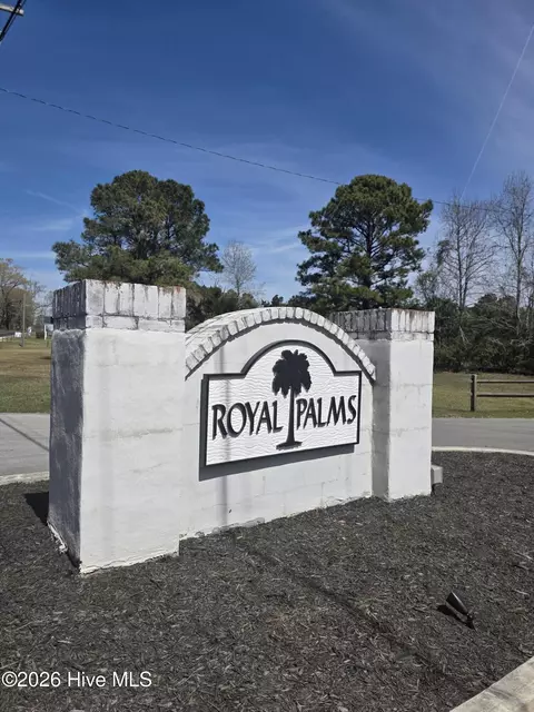 170 Royal Palms Way, Holly Ridge, NC 28445
