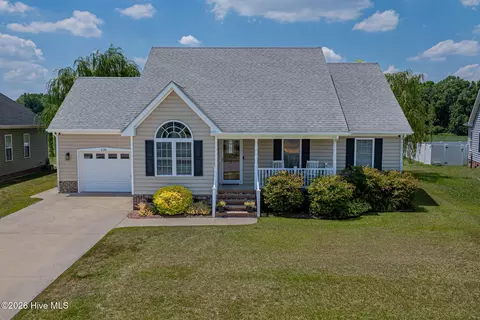 636 Millbrooke Cir, Elizabeth City, NC 27909