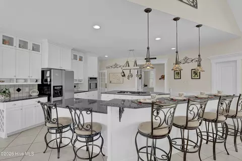 Kitchen - 184 Olde Point Rd, Hampstead, NC 28443 photo 6 of 7