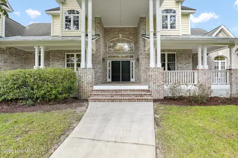 Exterior - 184 Olde Point Rd, Hampstead, NC 28443 photo 15 of 20