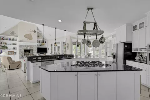 Kitchen - 184 Olde Point Rd, Hampstead, NC 28443 photo 1 of 7